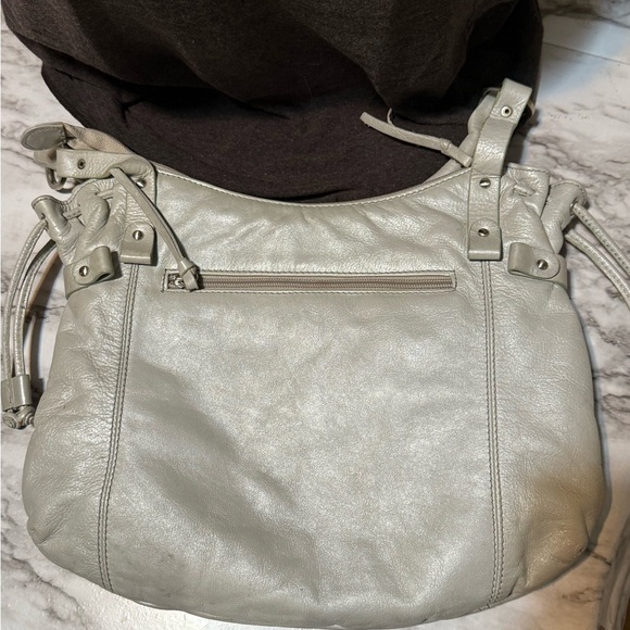 Elegant Cream Genuine Leather Shoulder Bag - Picture 4 of 13